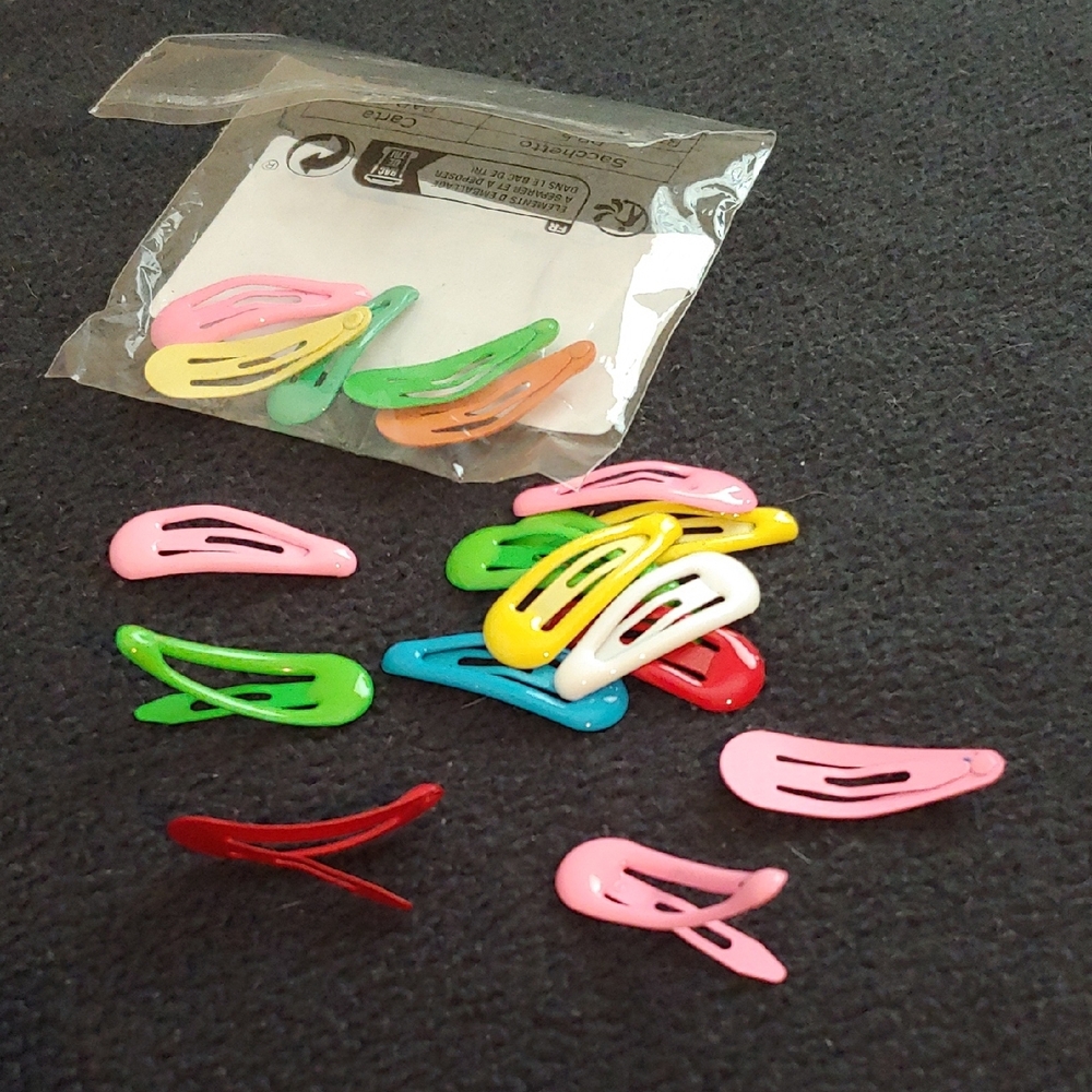 Colorful Hair Clips Set - Picture 3 of 3